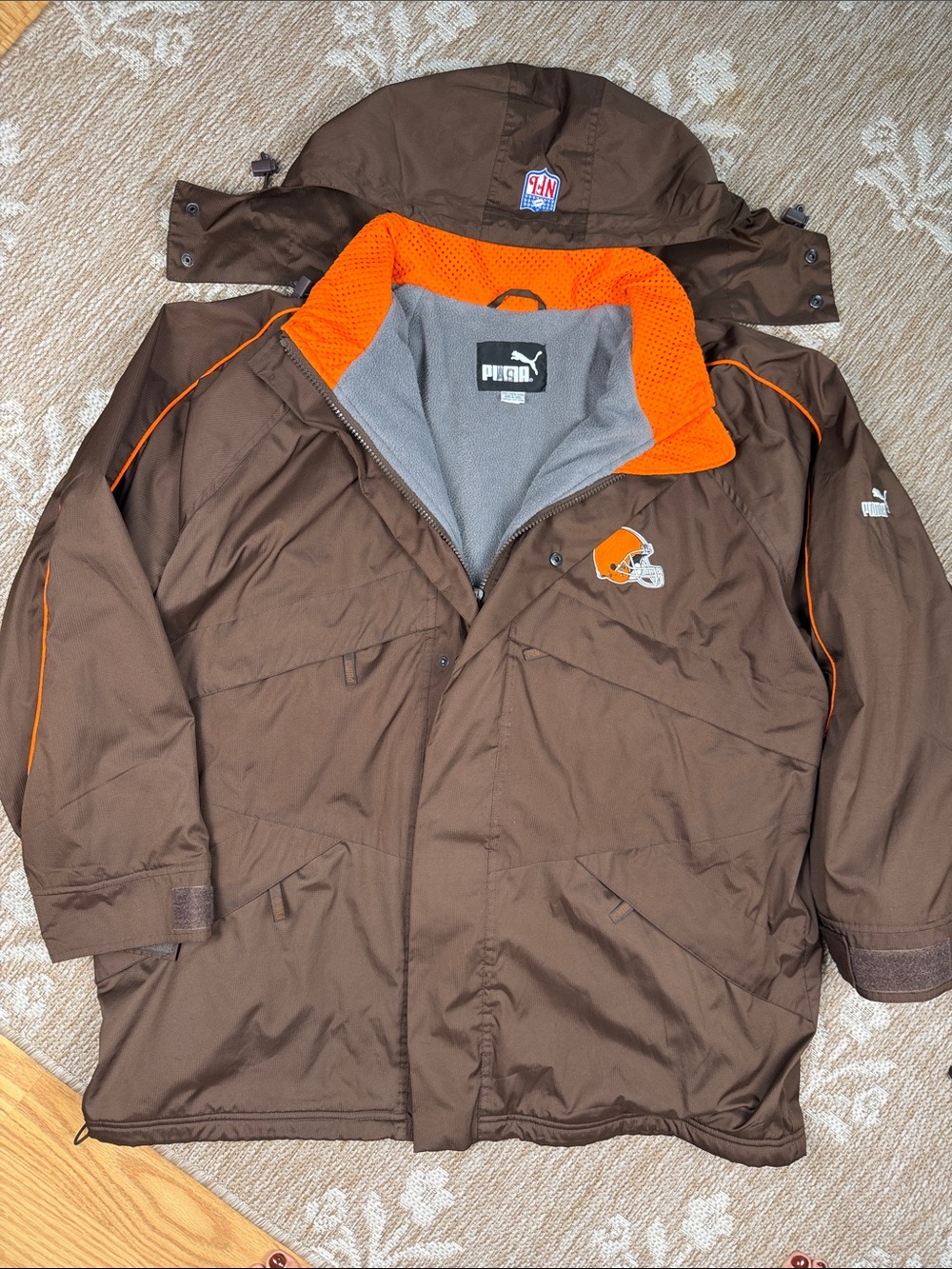 Puma NFL Men’s Cleveland  Browns Puffer Jacket with Orange Trim